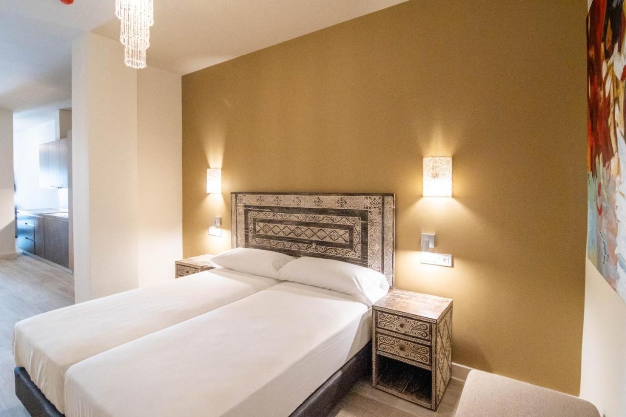 By Qhotels *